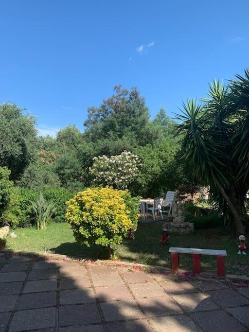 Casa Vacanze La Brii Iglesias Bagian luar foto